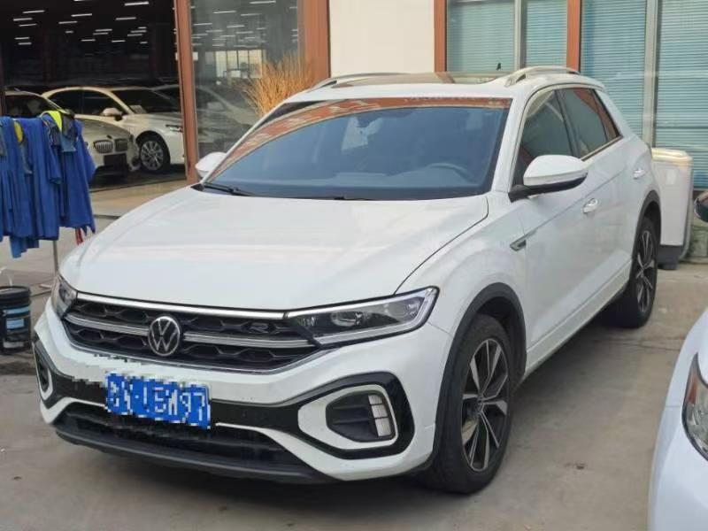 Volkswagen T-Roc 2023 car image 