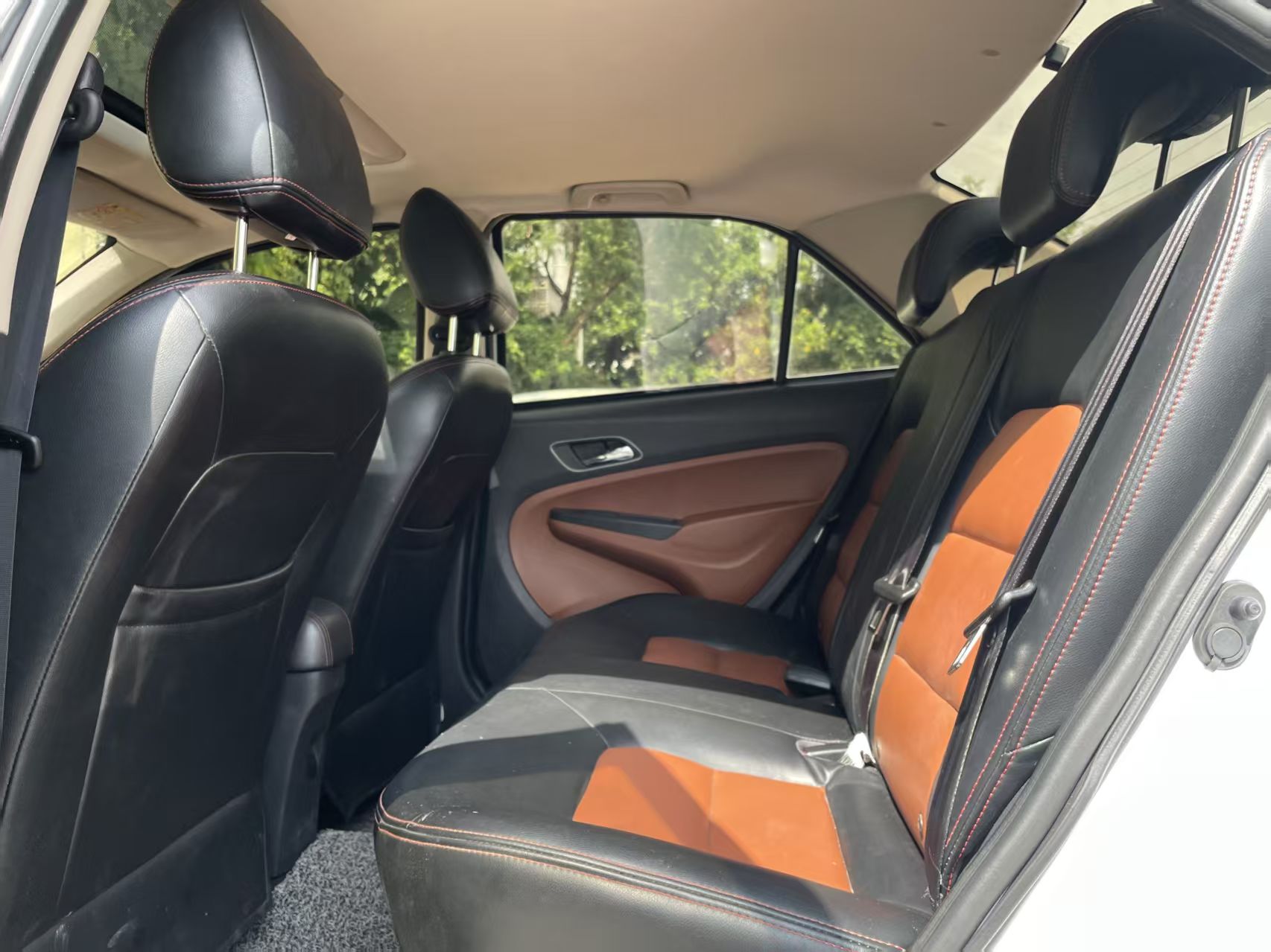GEELY KingKong 2016 car image #5