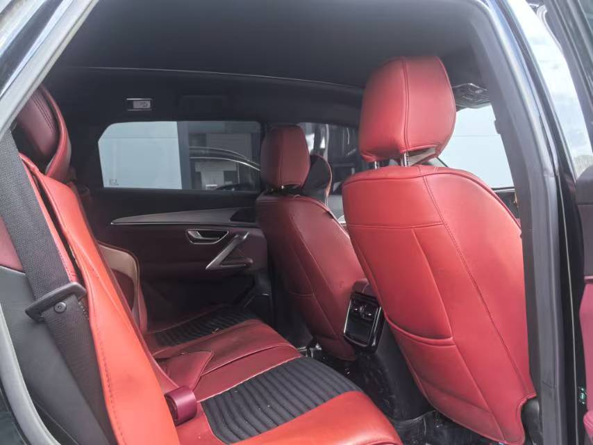 Jetour X70 PLUS 2024 car image #2