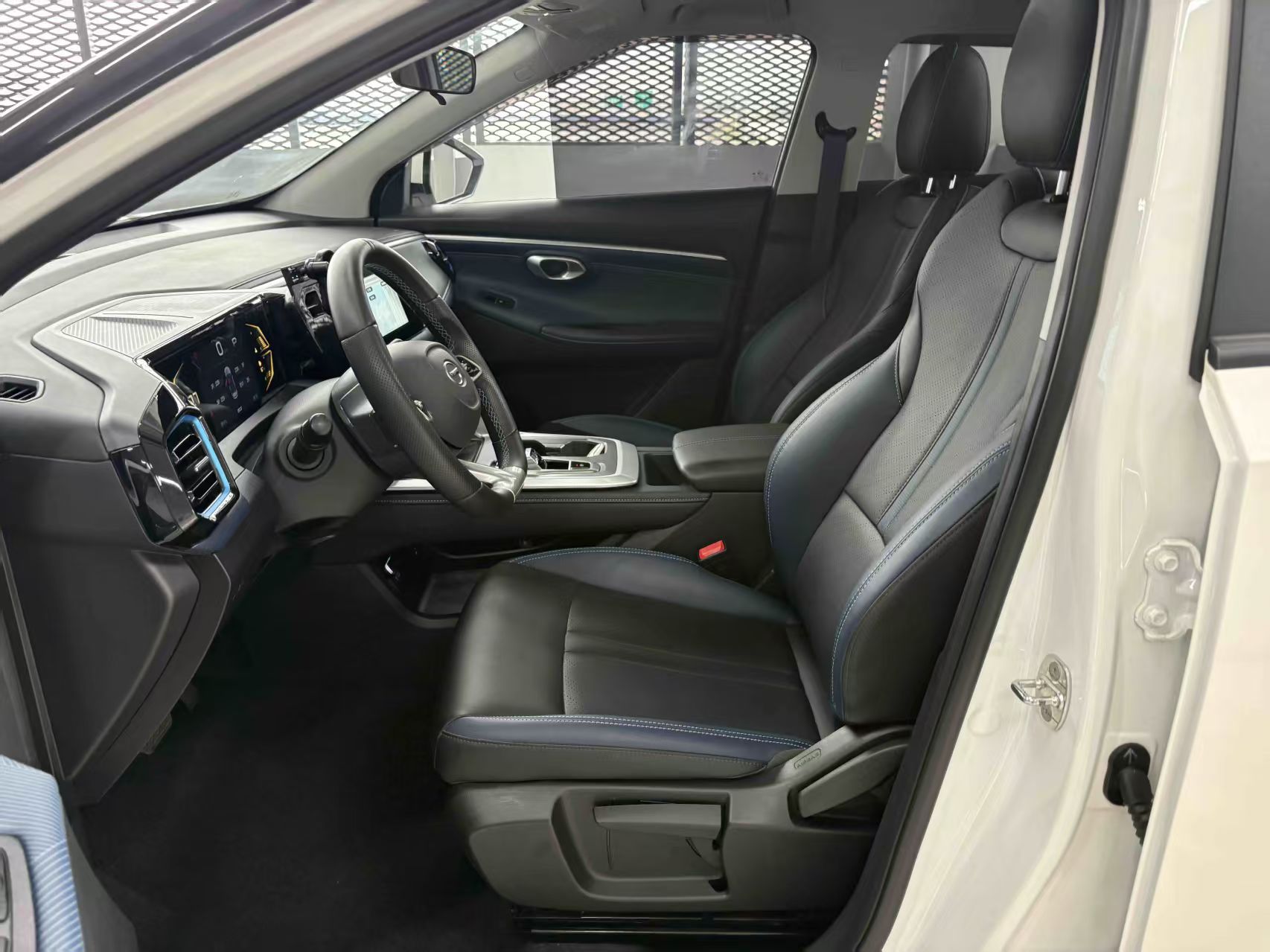 GAC Trumpchi GS3 2024 #3 GAC Trumpchi GS3 2024 car image #3