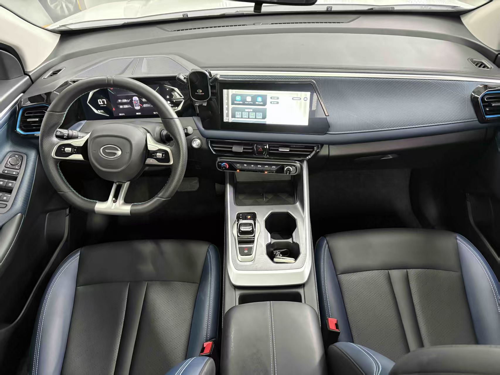 GAC Trumpchi GS3 2024 #12 GAC Trumpchi GS3 2024 car image #12