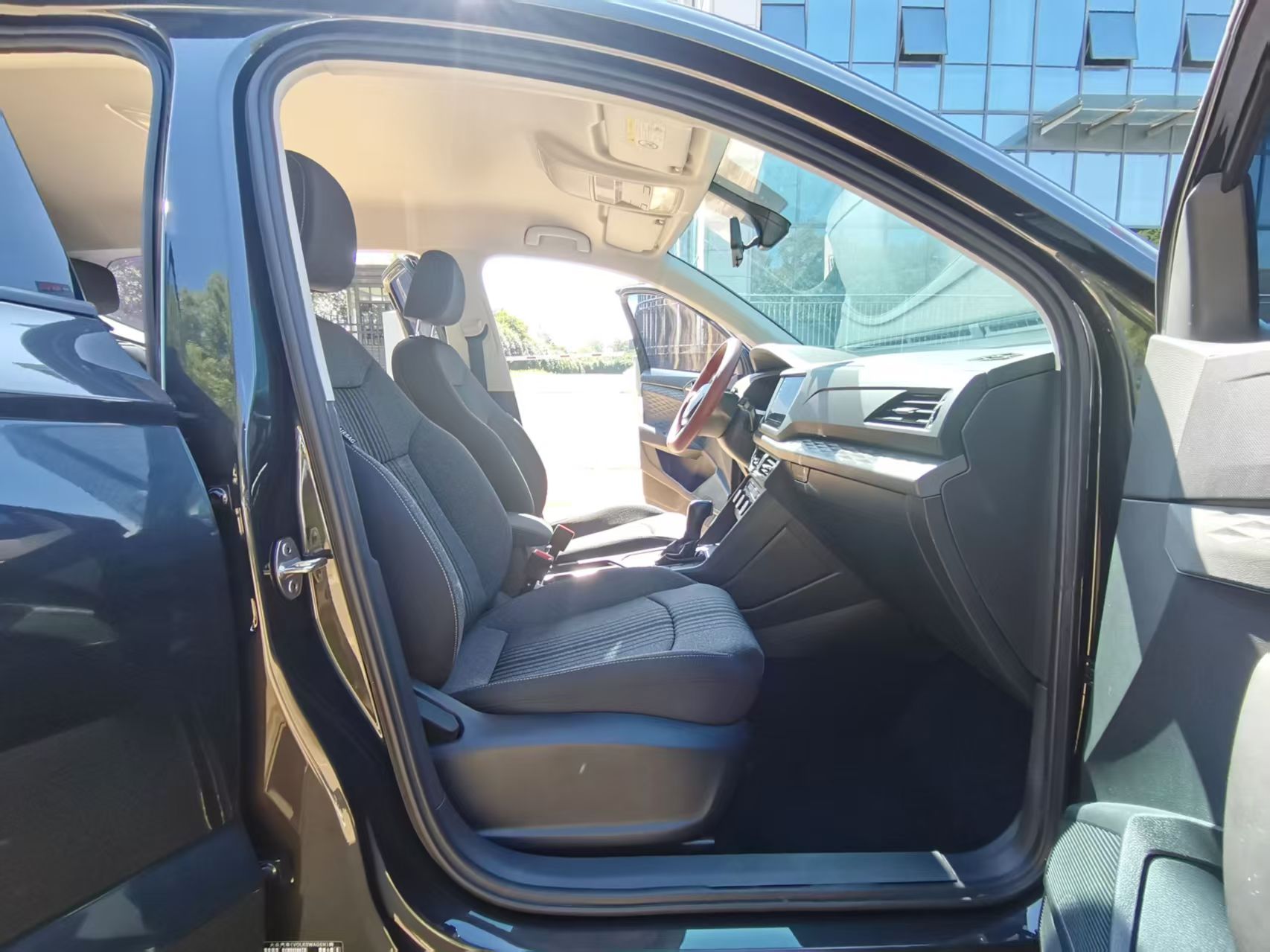 Volkswagen Tharu 2022 #5 Volkswagen Tharu 2022 صورة سيارة #5