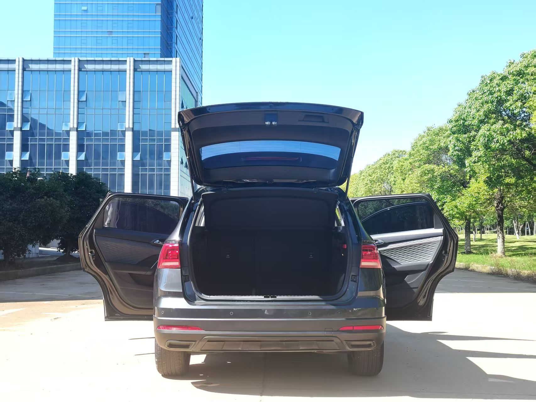 Volkswagen Tharu 2022 #20 Volkswagen Tharu 2022 صورة سيارة #20