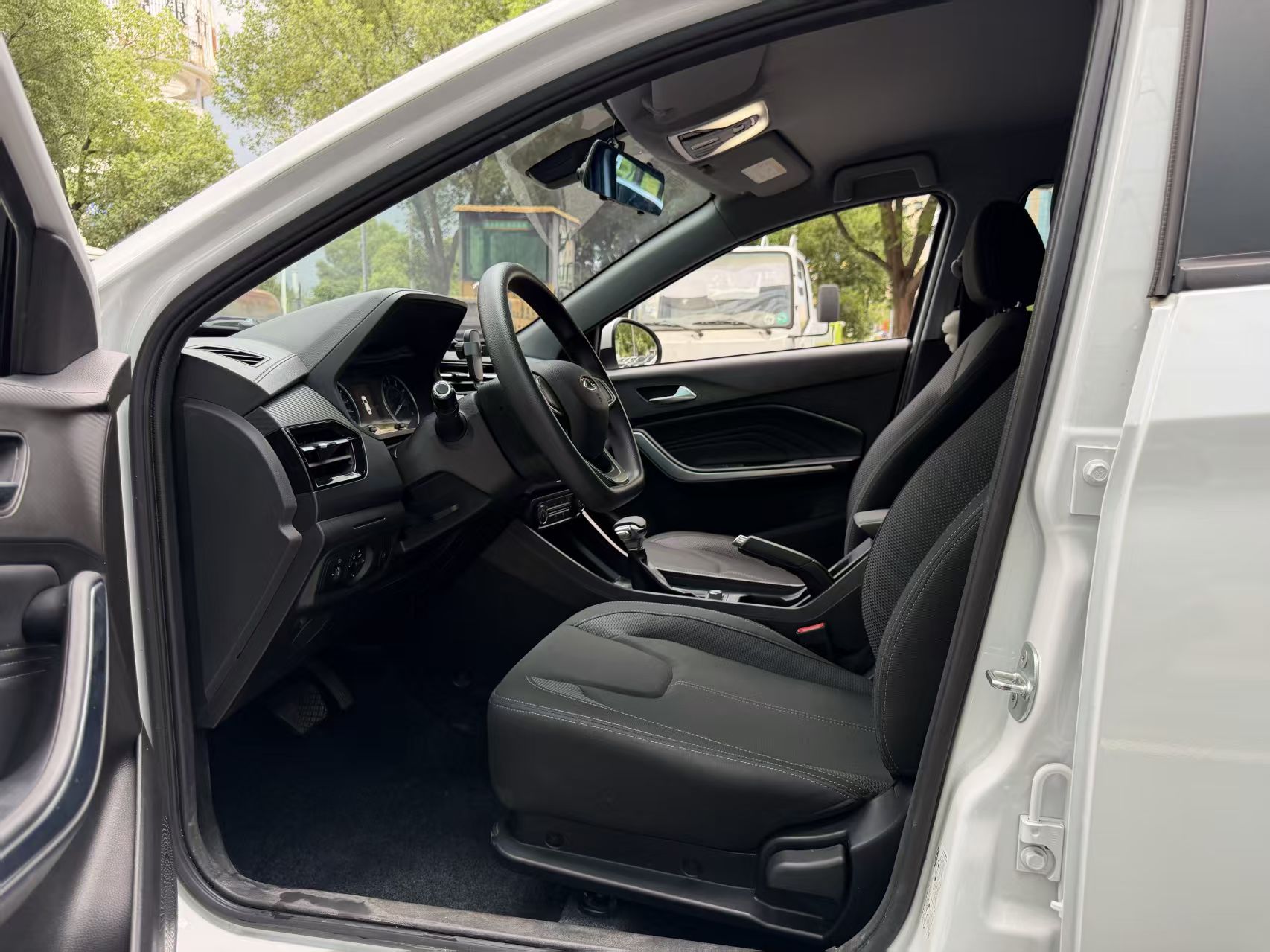Chery Tiggo 3x 2024 #11 Chery Tiggo 3x 2024 изображение автомобиля #11