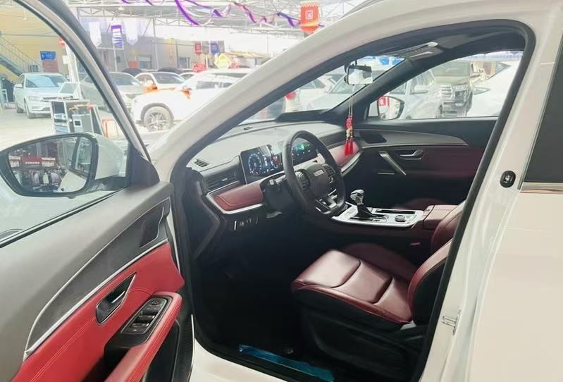 Jetour X70 PLUS 2025 car image #7