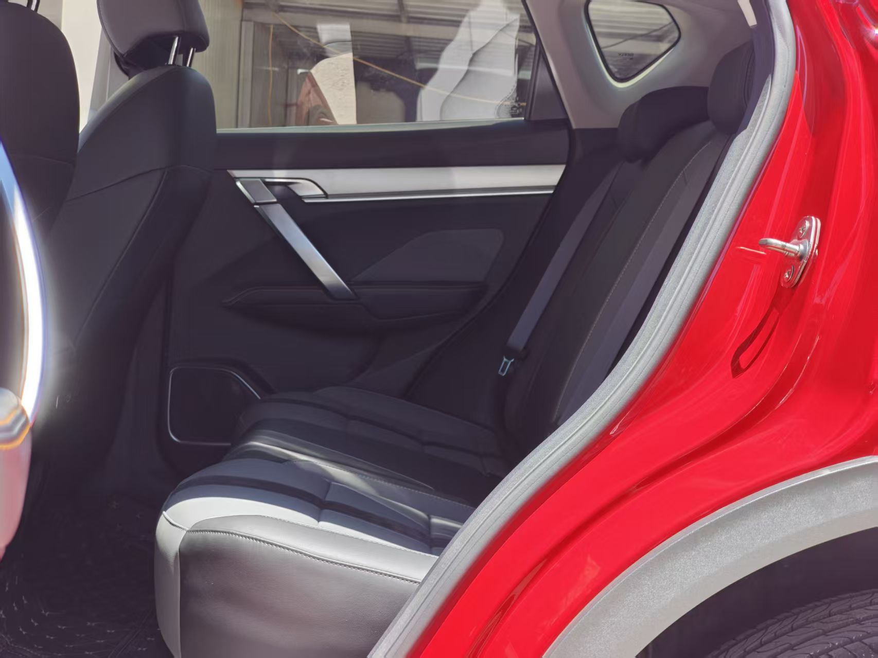 GEELY Coolray 2023 صورة سيارة #10