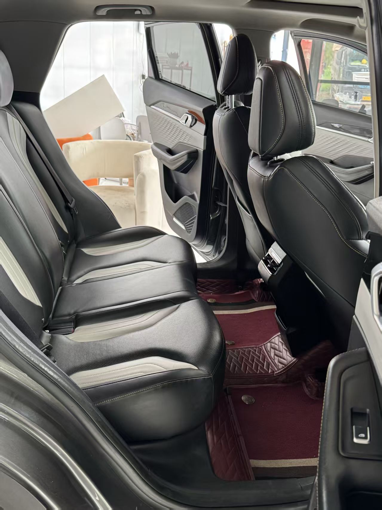 GEELY Coolray 2023 imagem de carro #2