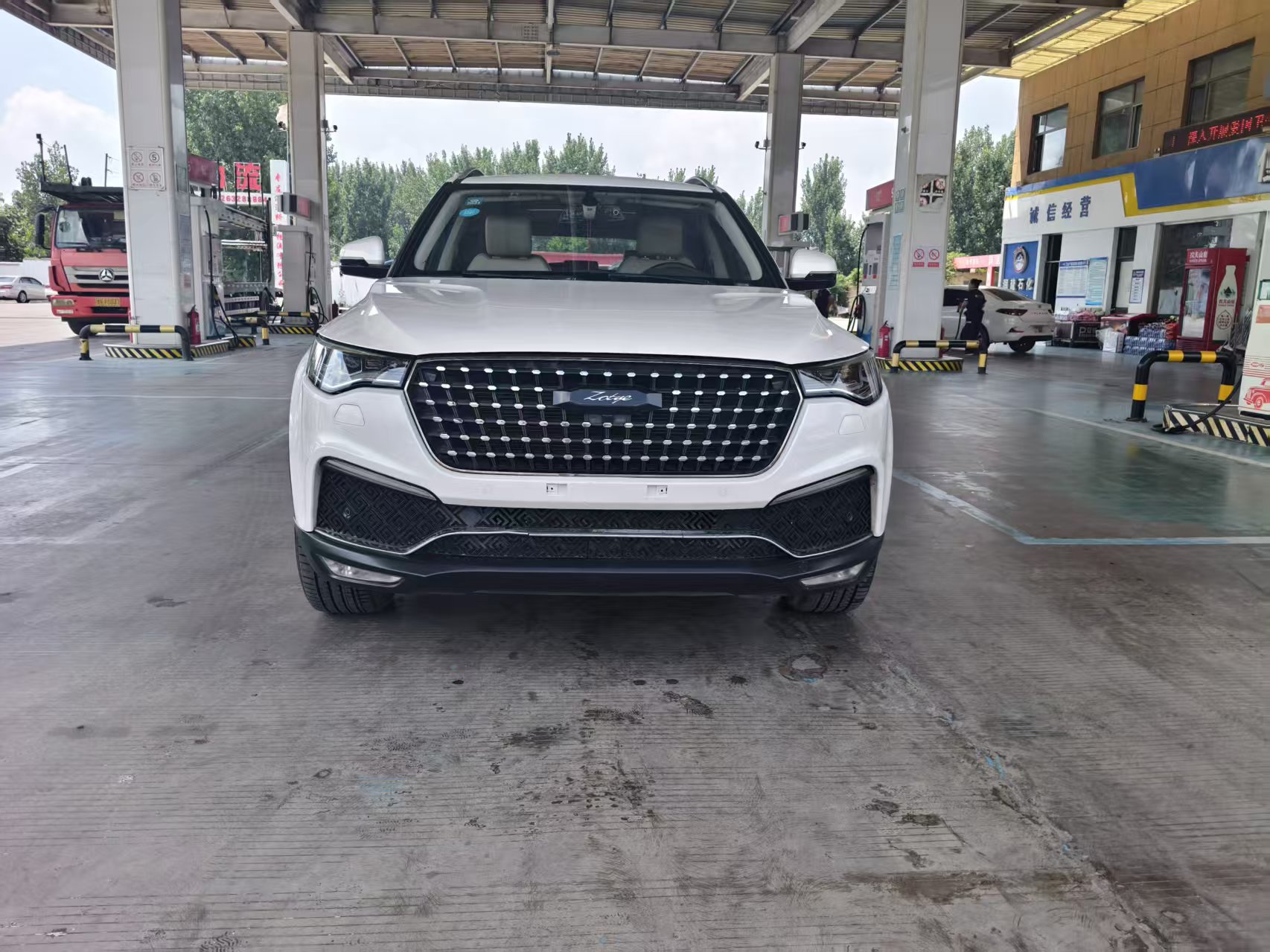 Zotye 2017 Zotye 2017 car image