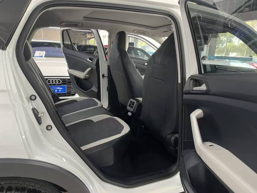Volkswagen Tharu 2024 изображение автомобиля #8