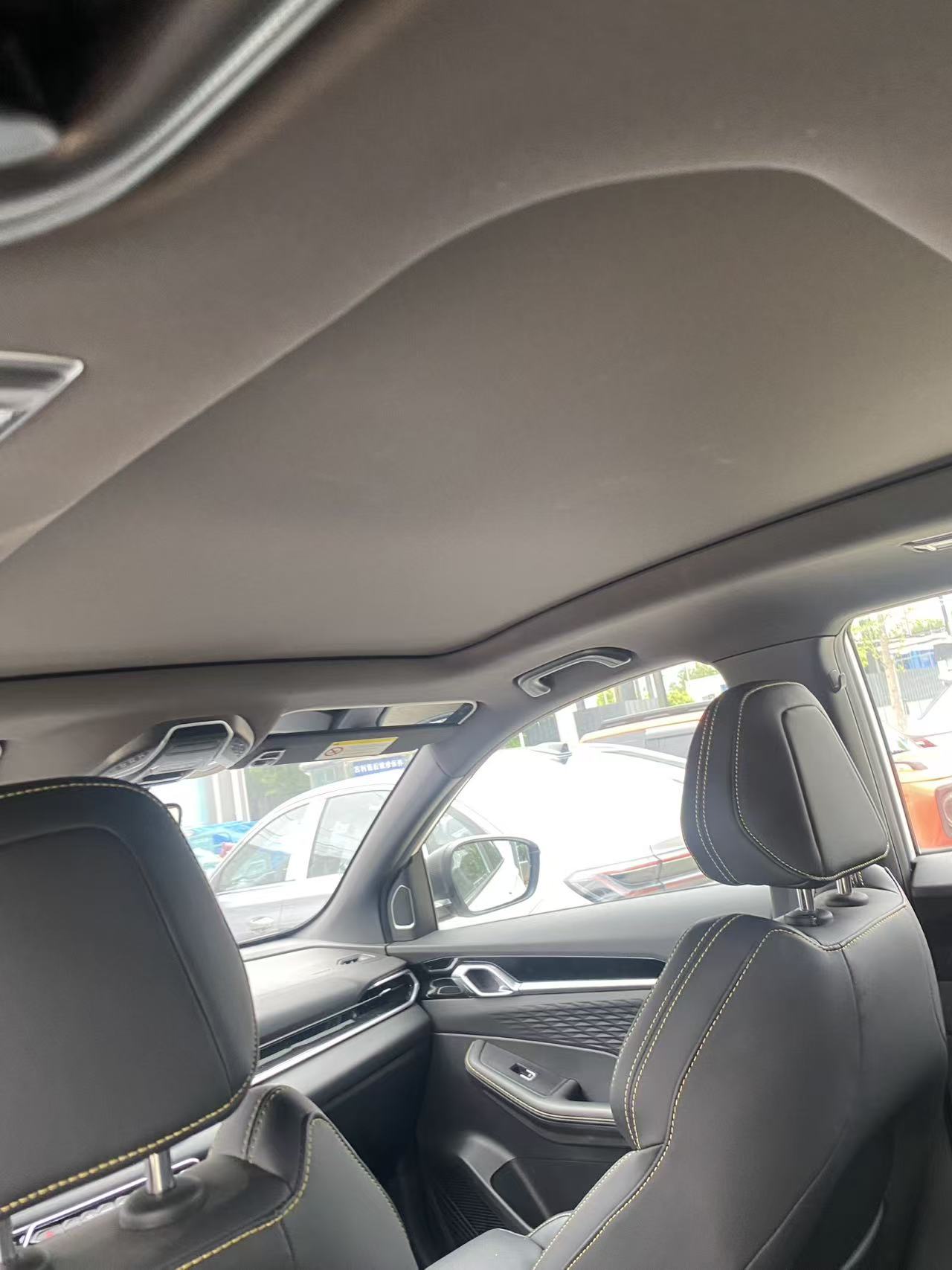 GEELY Coolray 2025 imagem de carro #2