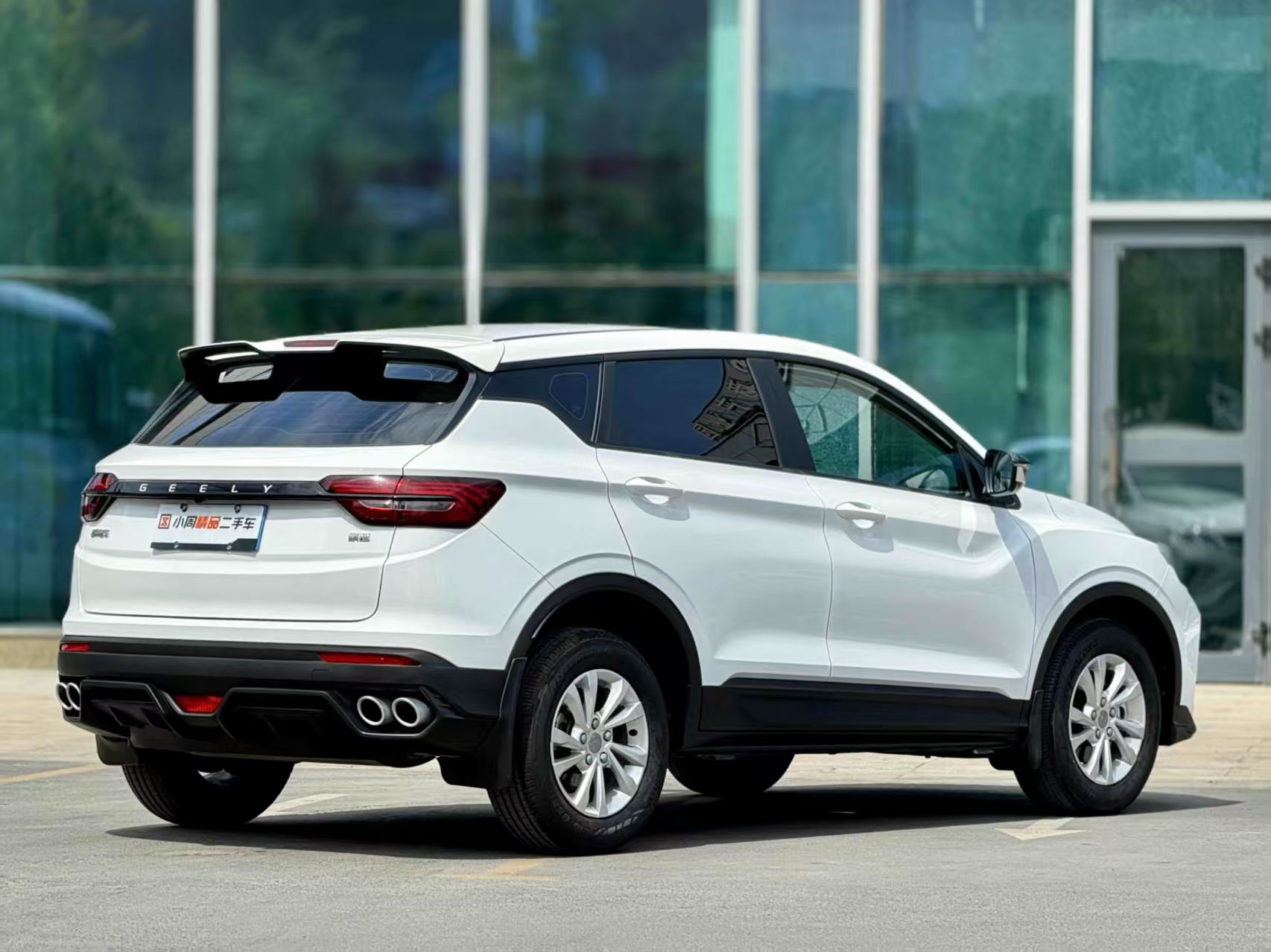 GEELY Coolray 2025 imagen de coche #4