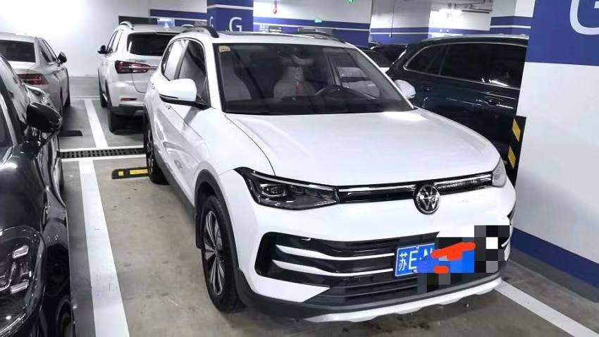 Volkswagen Tharu 2024 imagen de coche #3