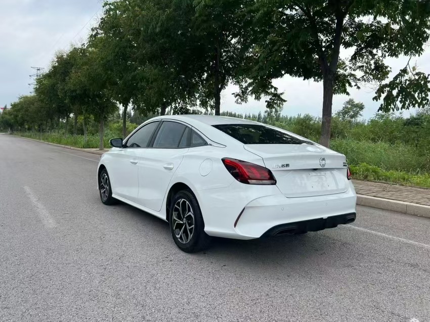 MG 5 2023 imagem de carro #4