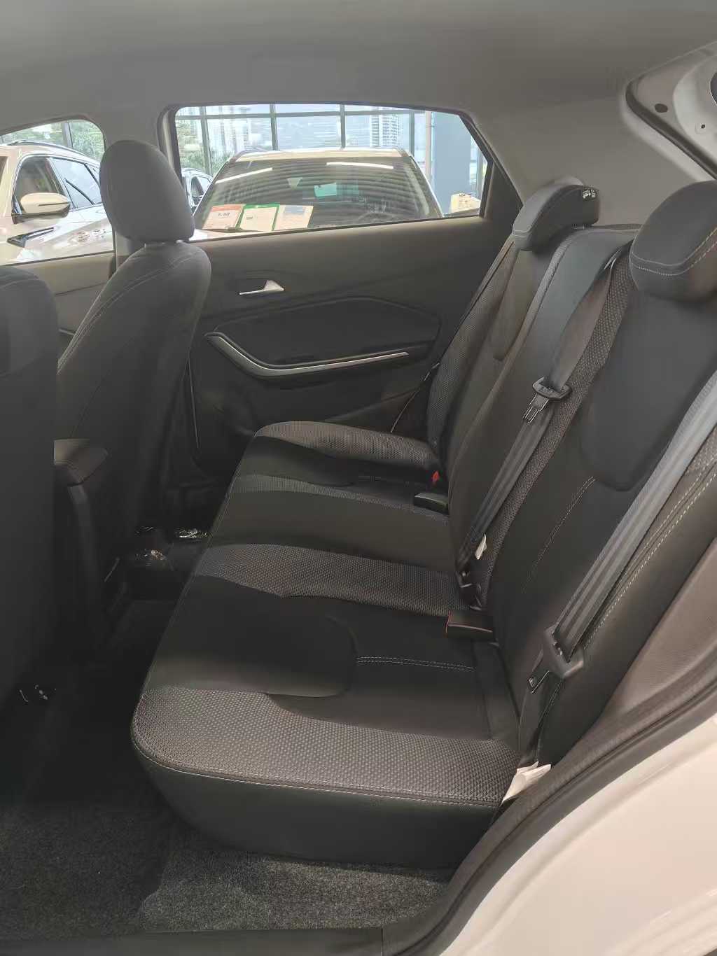 Chery Tiggo 3x 2026 #2 Chery Tiggo 3x 2026 car image #2