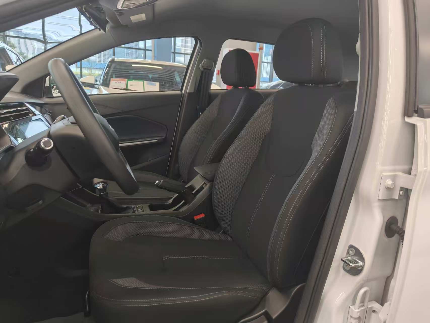 Chery Tiggo 3x 2026 #5 Chery Tiggo 3x 2026 car image #5
