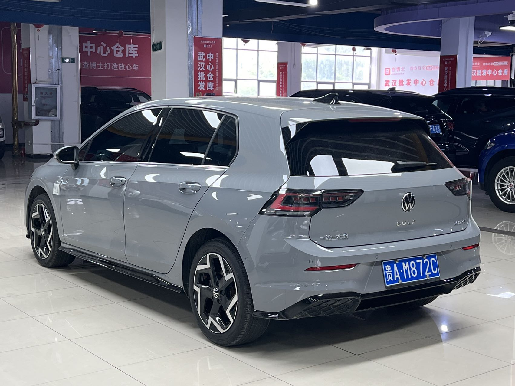 Volkswagen Golf 2025 imagem de carro #5