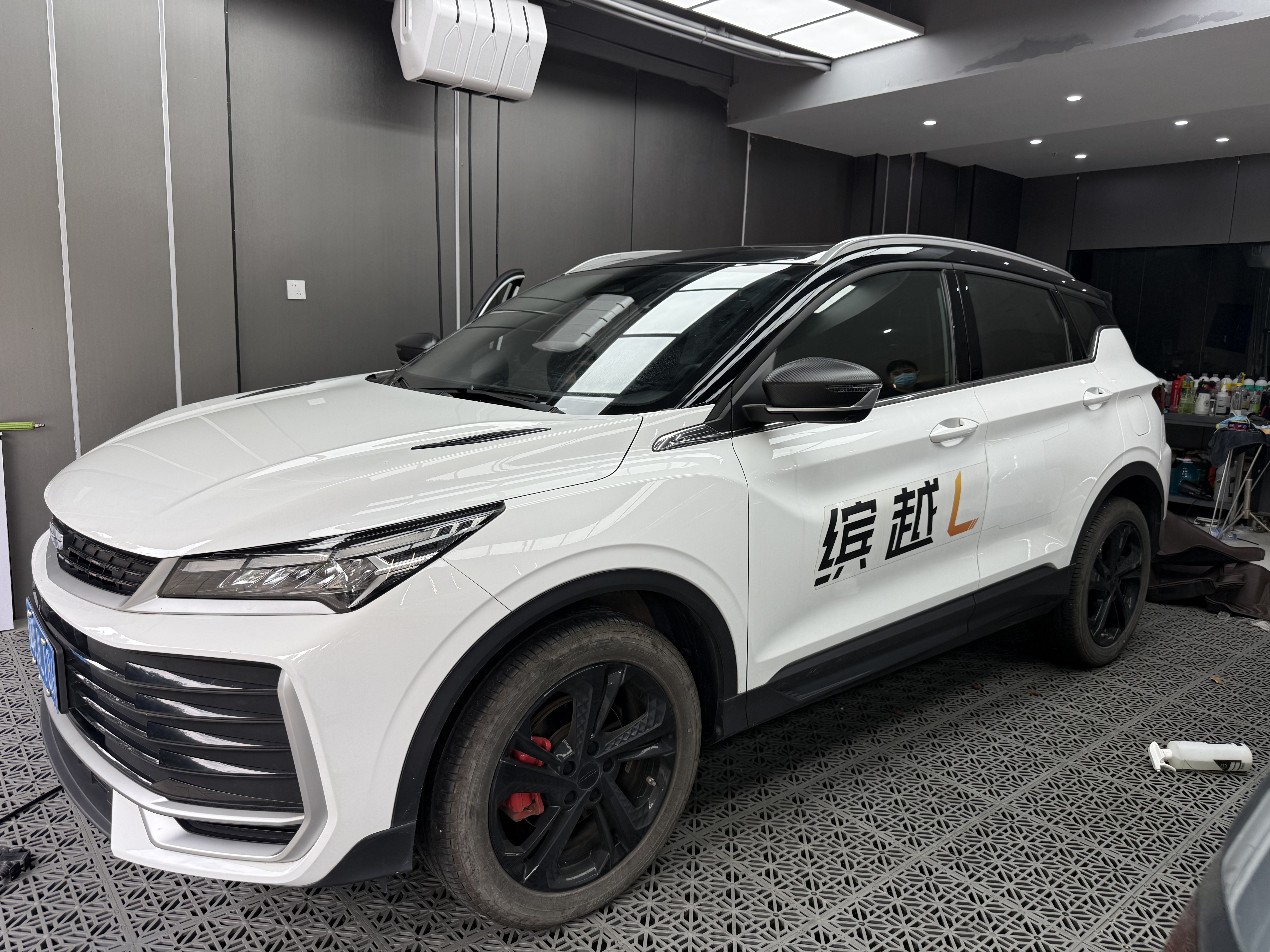 GEELY Coolray 2024 #7 GEELY Coolray 2024 car image #7