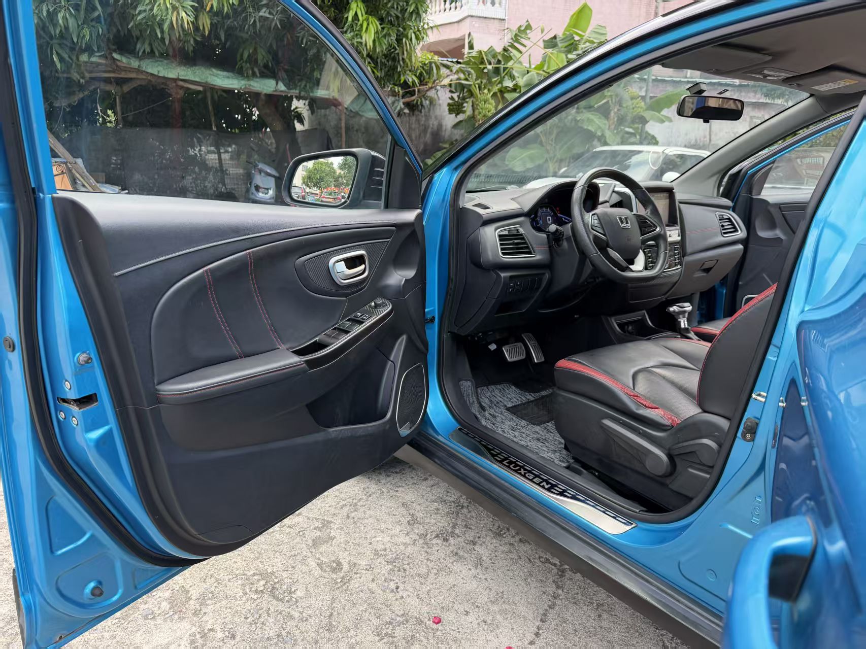 2017 #15 2017 car image #15