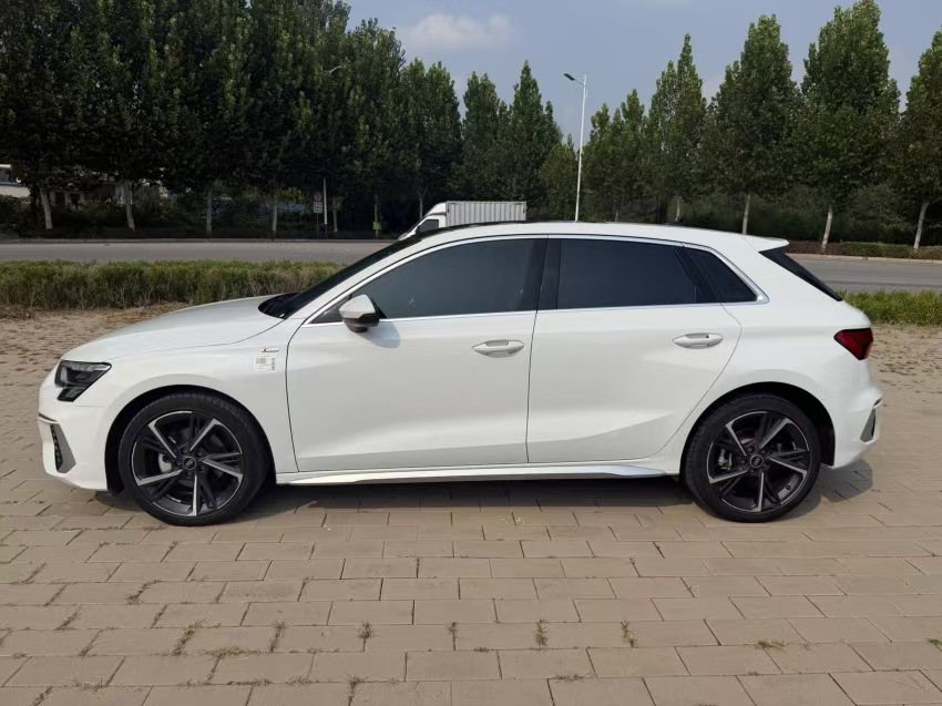 Audi A3 2023 car image #7