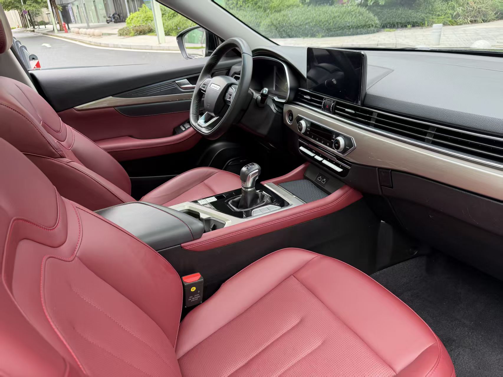 Jetour X70 2025 immagine di auto #8