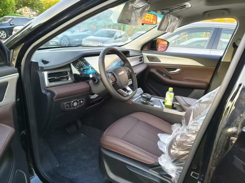 Jetour X90 PLUS 2025 car image #2