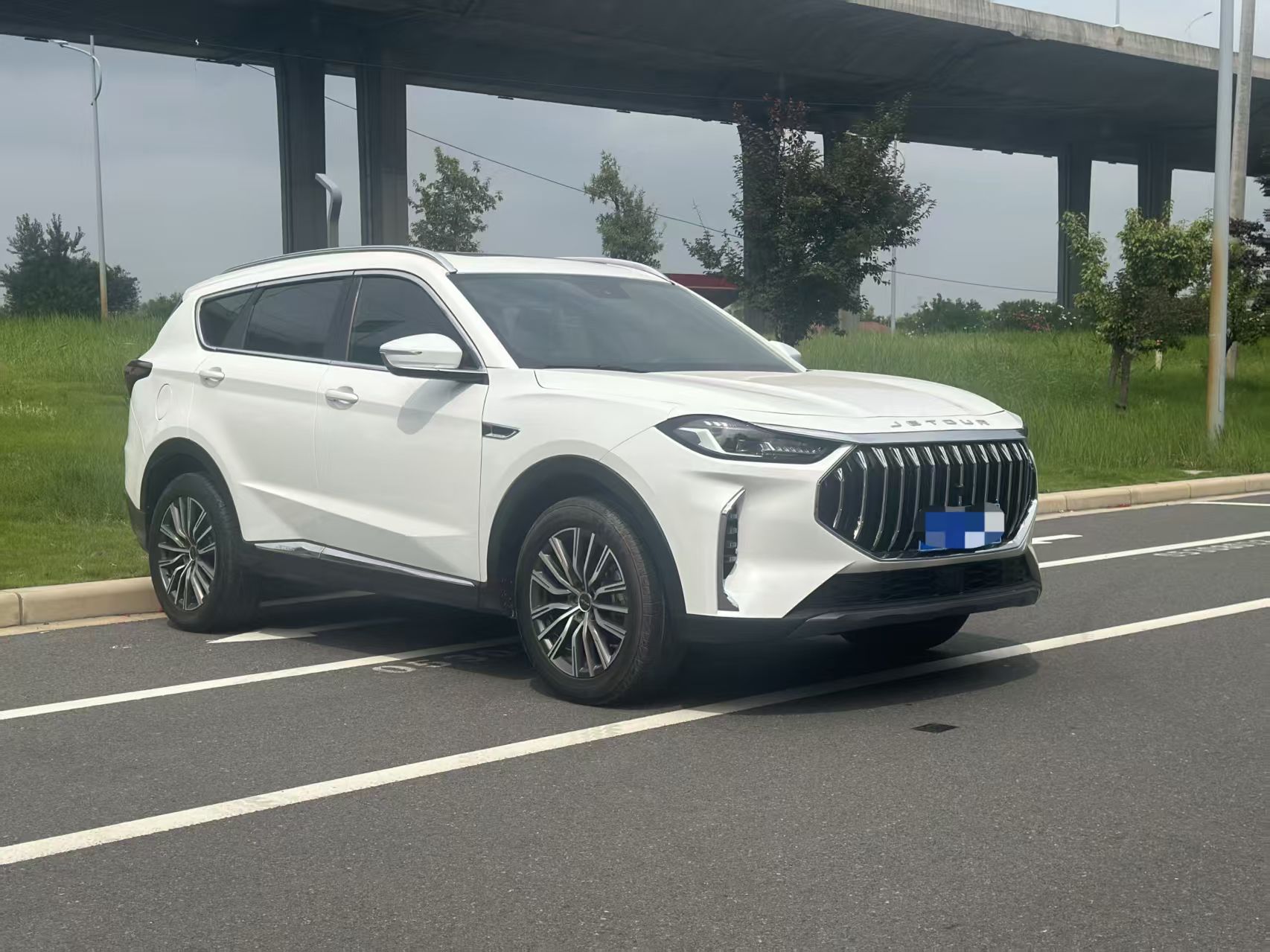 Jetour X70 PLUS 2023 صورة سيارة #6