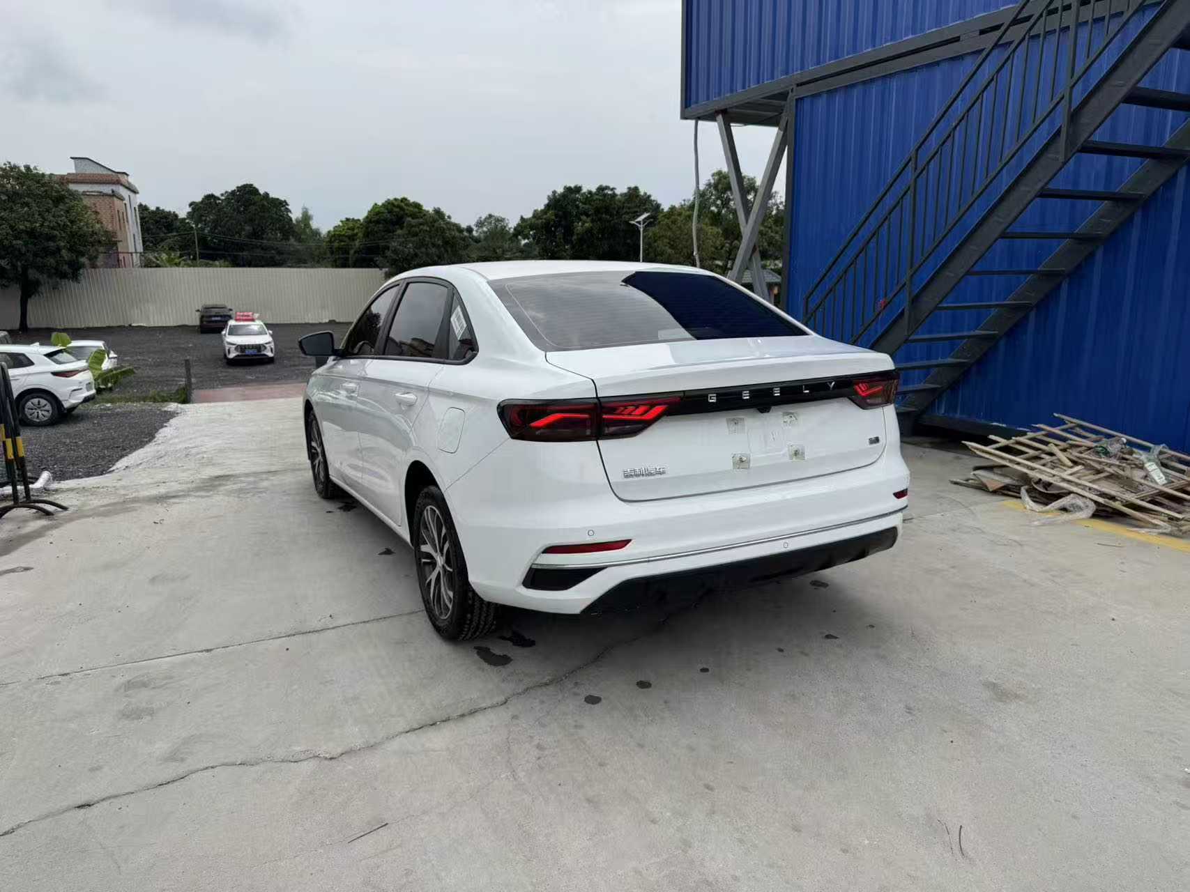 吉利汽车 帝豪 2025 汽车图片 #2