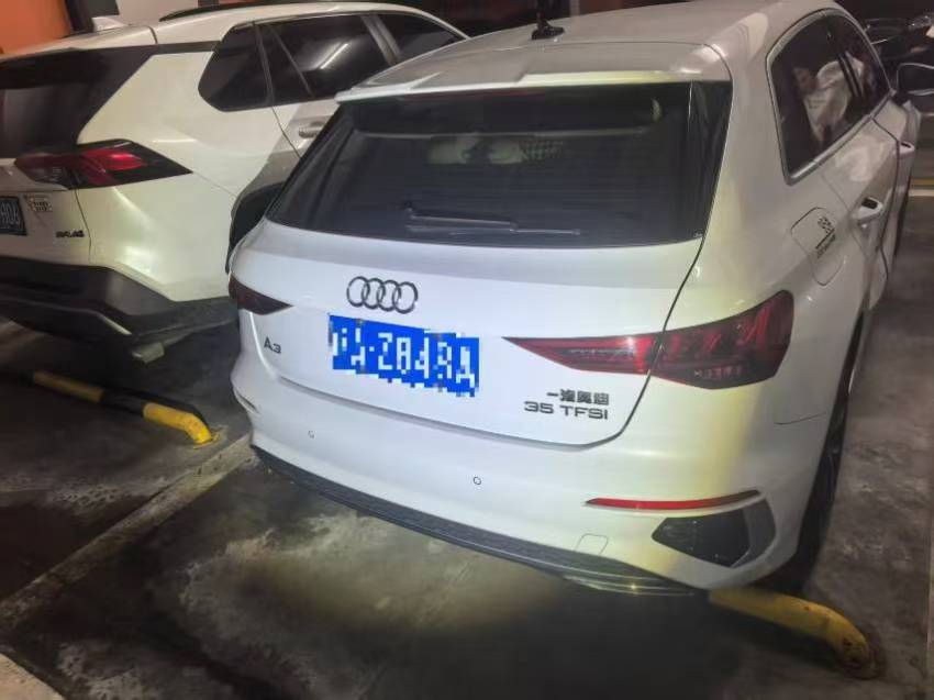 Audi A3 2023 صورة سيارة #4