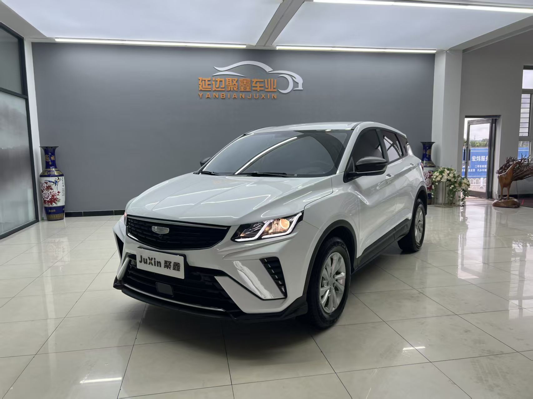GEELY Coolray 2025 GEELY Coolray 2025 imagem de carro