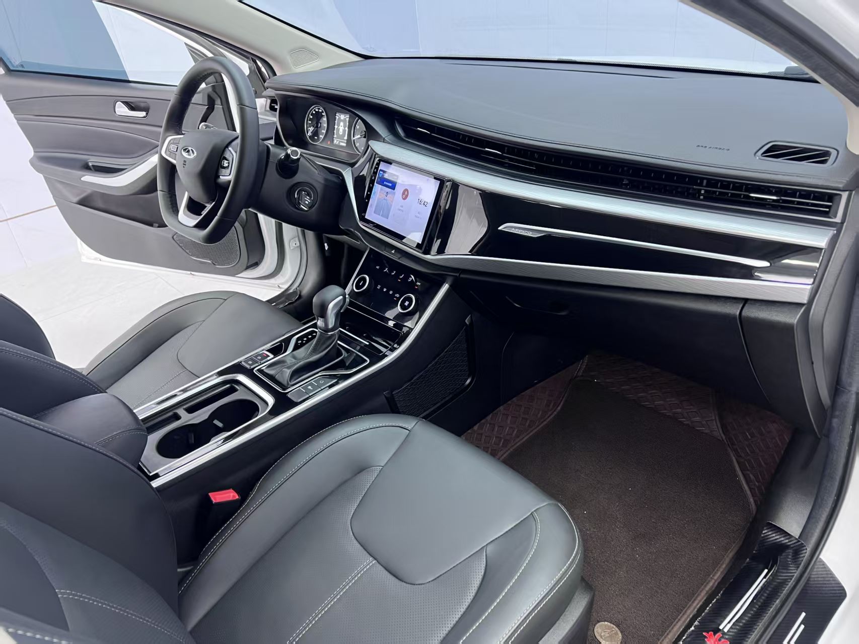 Chery Arrizo 5 2023 car image #14