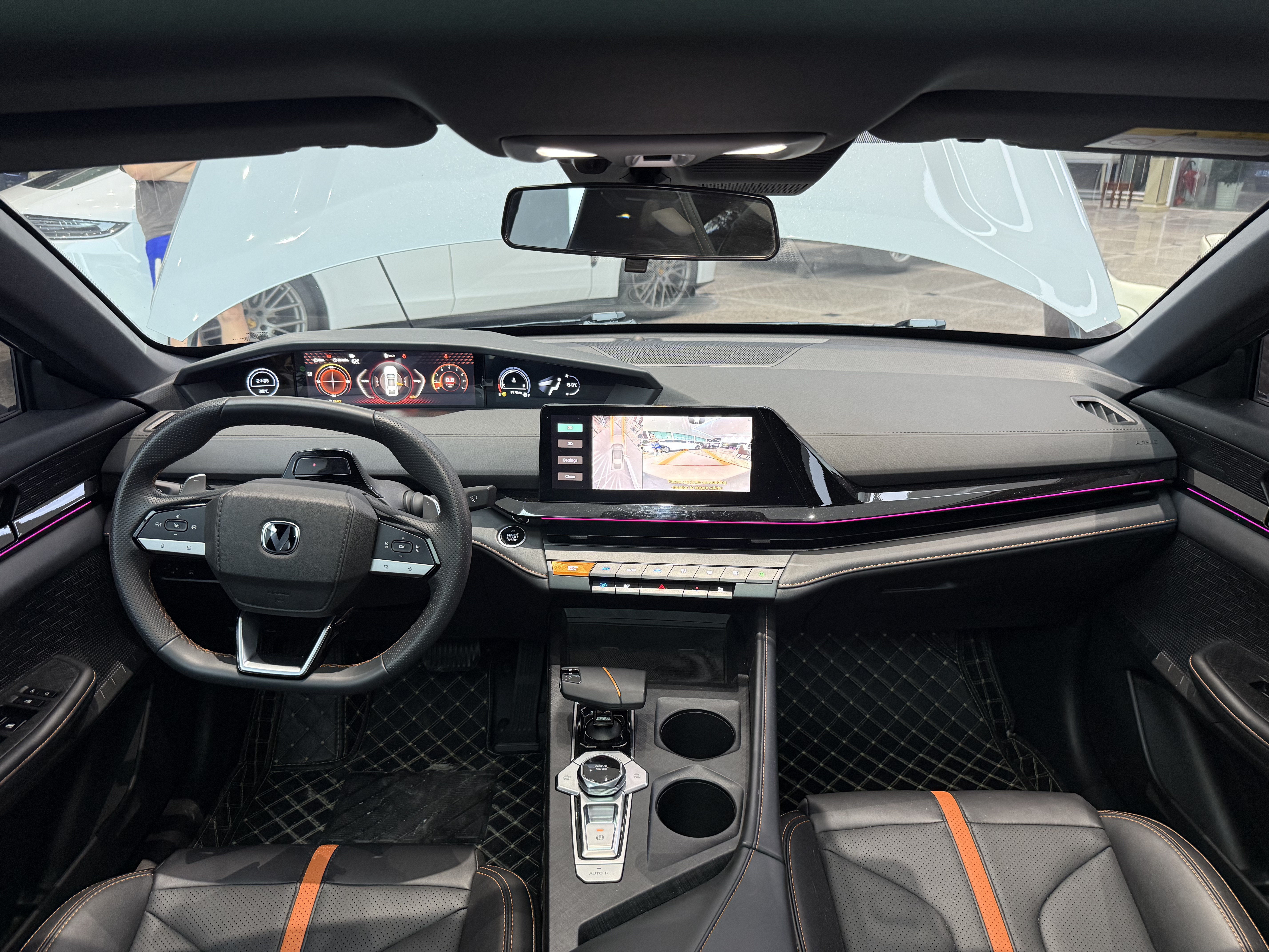 Changan UNI-V 2024 изображение автомобиля #10