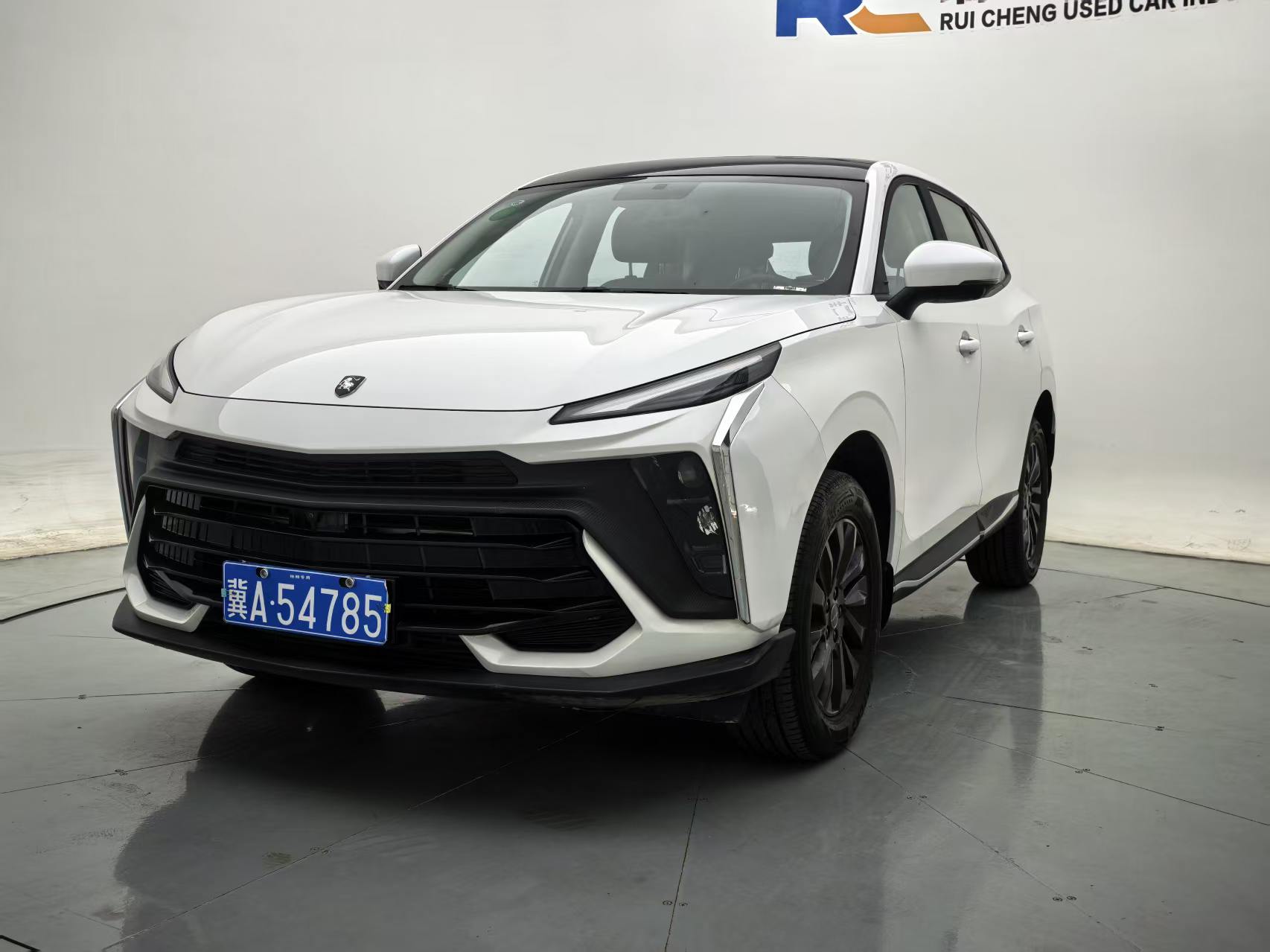 Forthing T5 EVO 2024 Forthing T5 EVO 2024 صورة سيارة