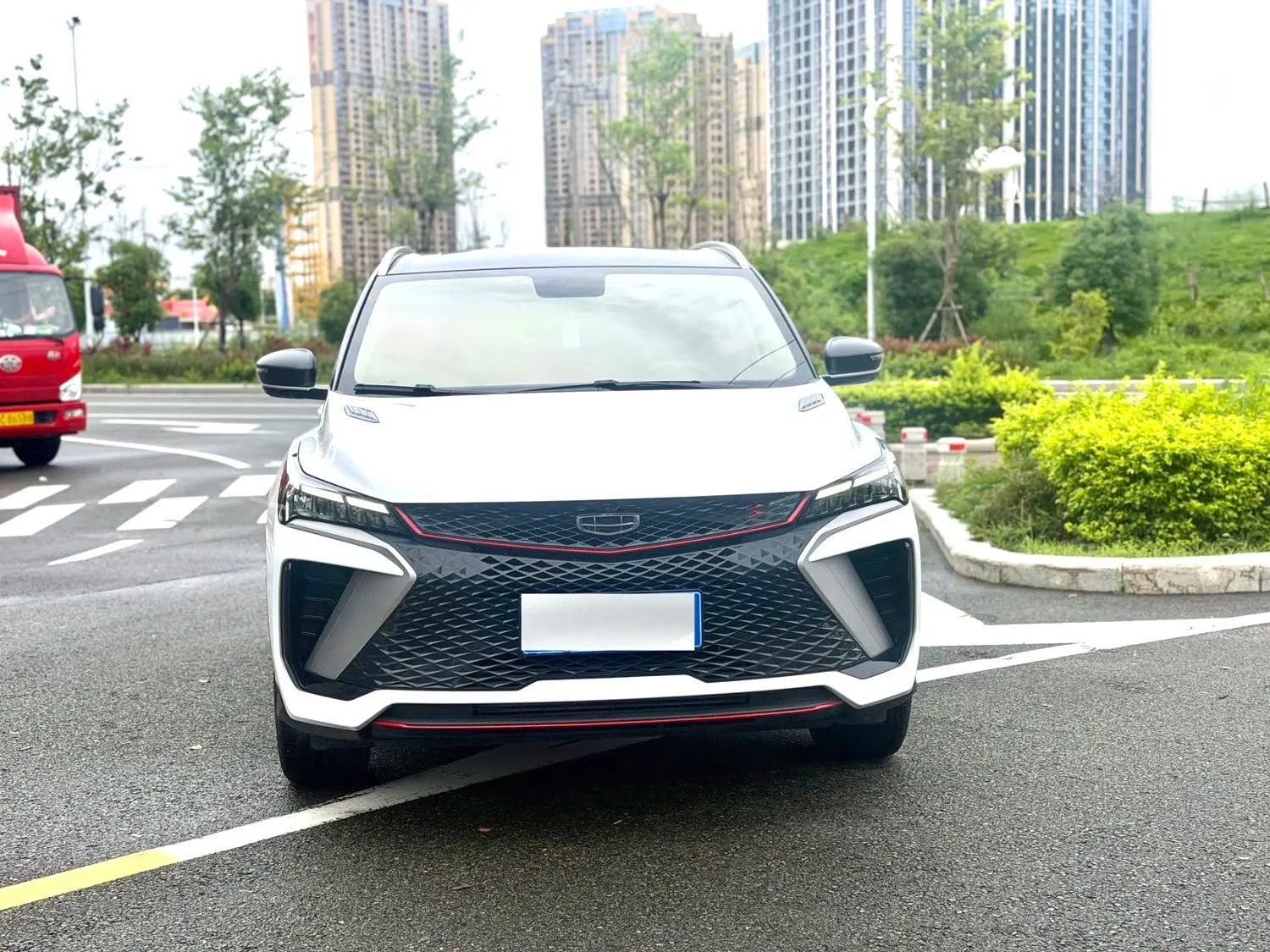 GEELY Coolray 2023 immagine di auto #9
