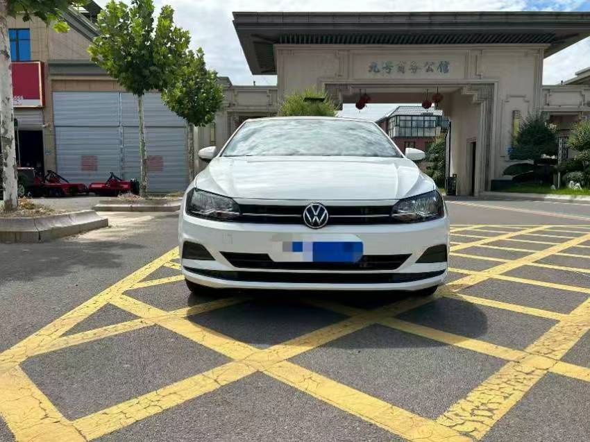 Volkswagen Polo 2023 car image #5