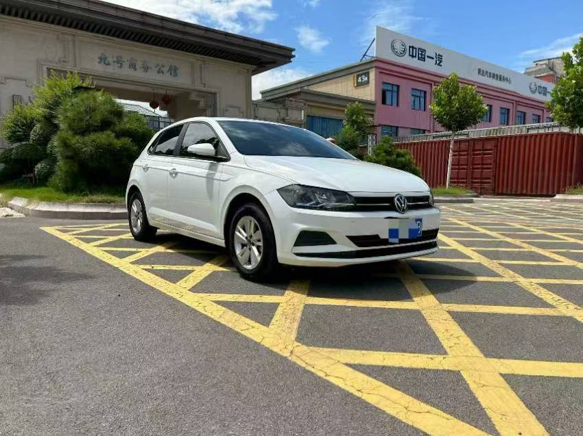 Volkswagen Polo 2023 car image #7