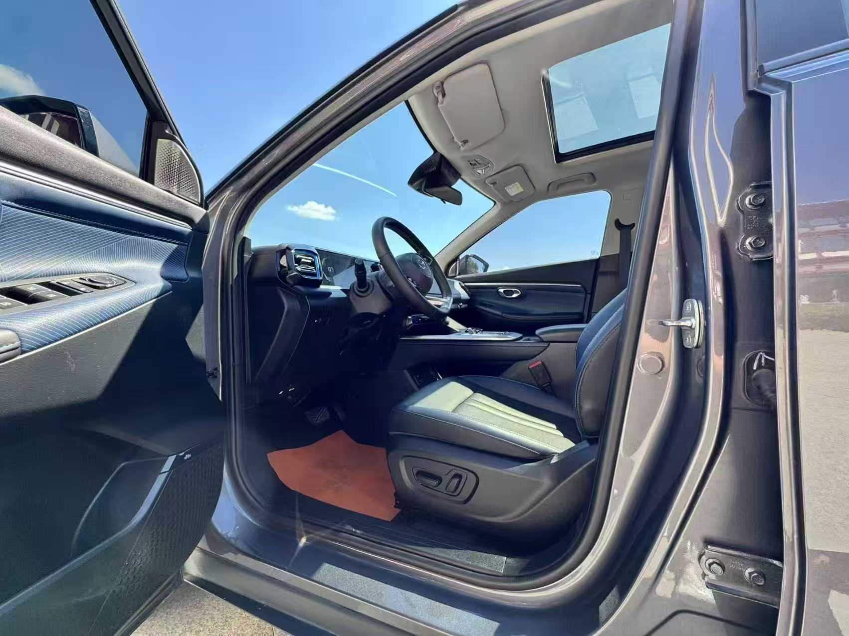 GAC Trumpchi GS3 2023 #2 GAC Trumpchi GS3 2023 car image #2