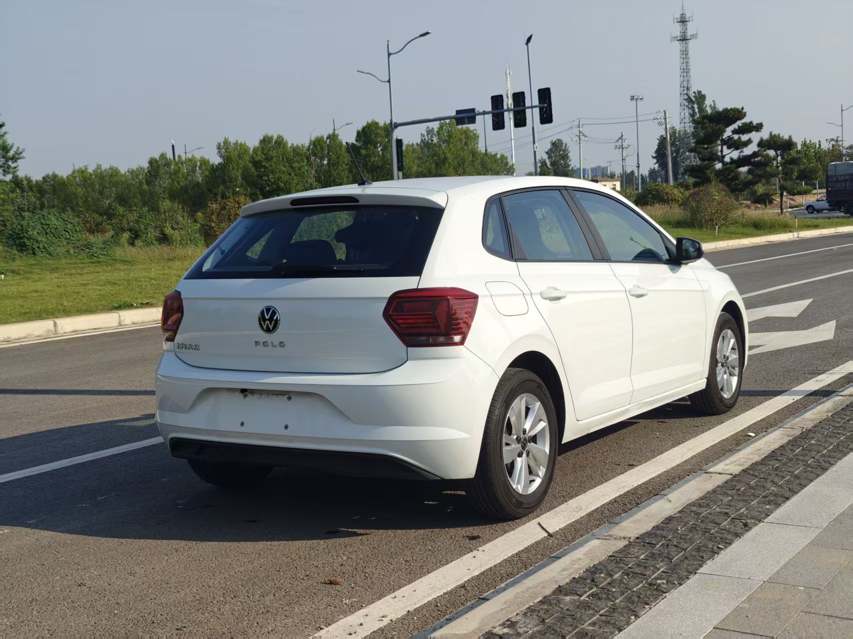 Volkswagen Polo 2023 #9 Volkswagen Polo 2023 car image #9
