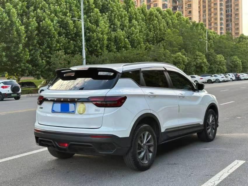 GEELY Coolray 2024 #3 GEELY Coolray 2024 car image #3