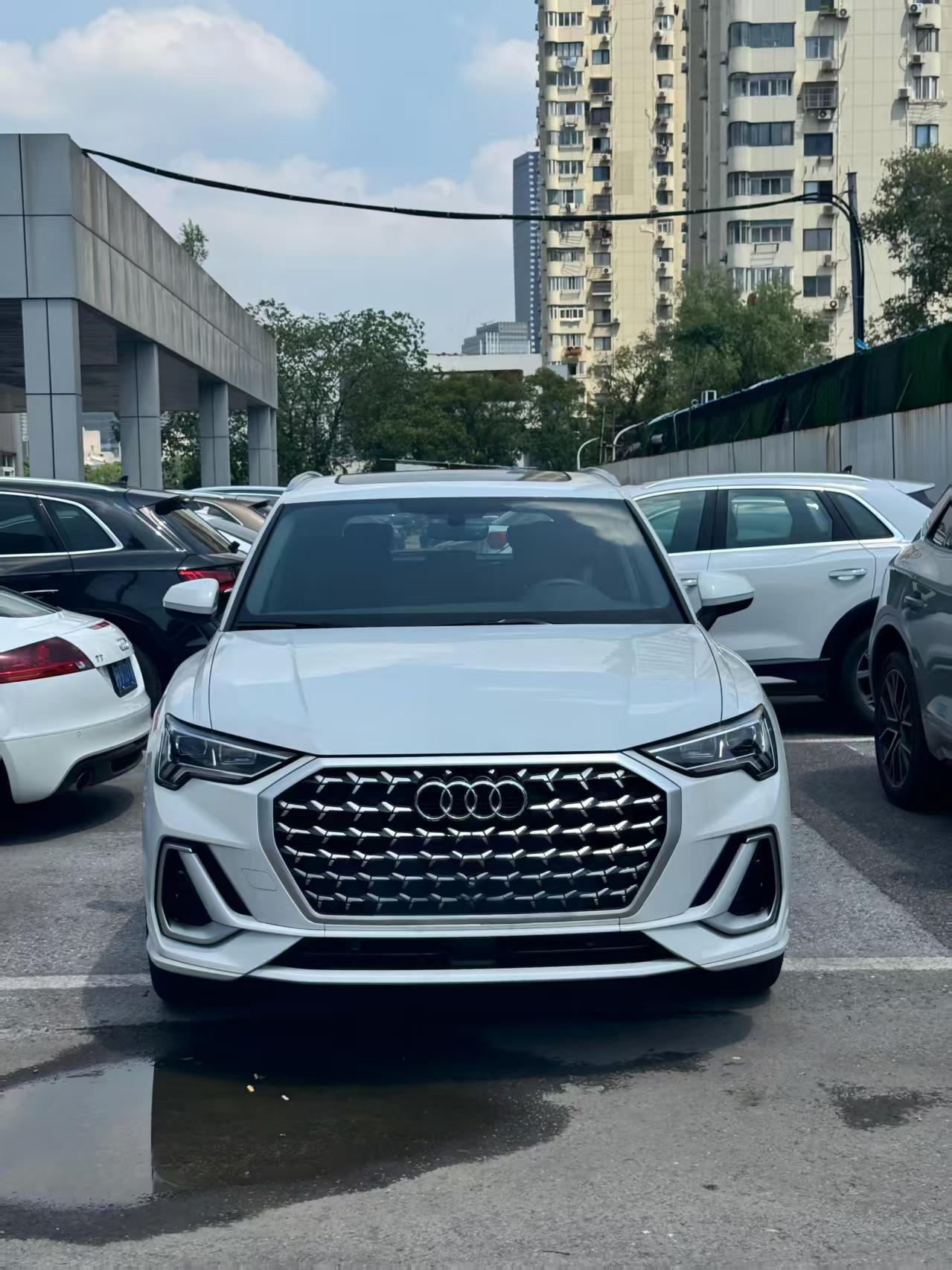 Audi Q3 2025 #8 Audi Q3 2025 car image #8
