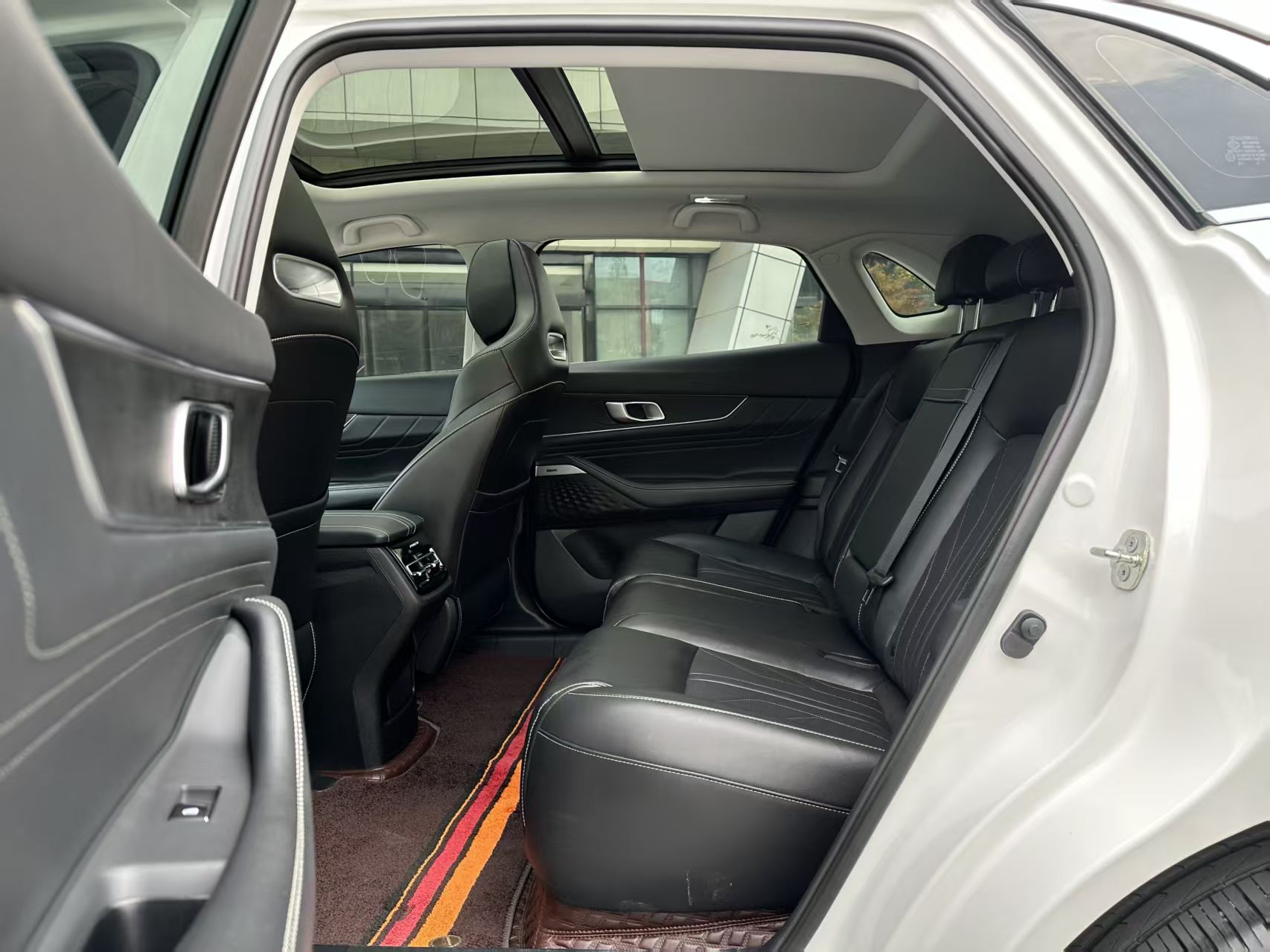 Changan UNI-K 2023 car image #11