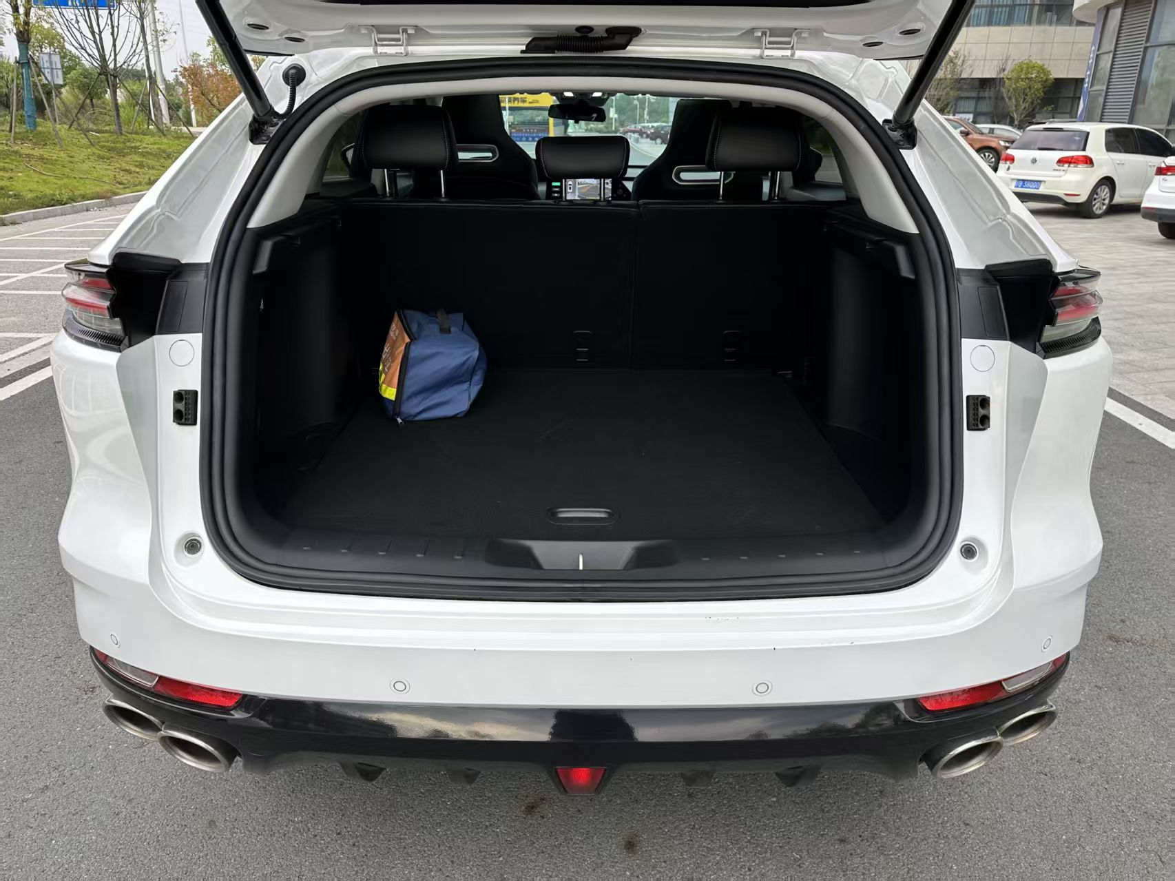 Changan UNI-K 2023 car image #15