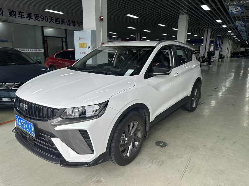 GEELY Coolray 2024 immagine di auto 