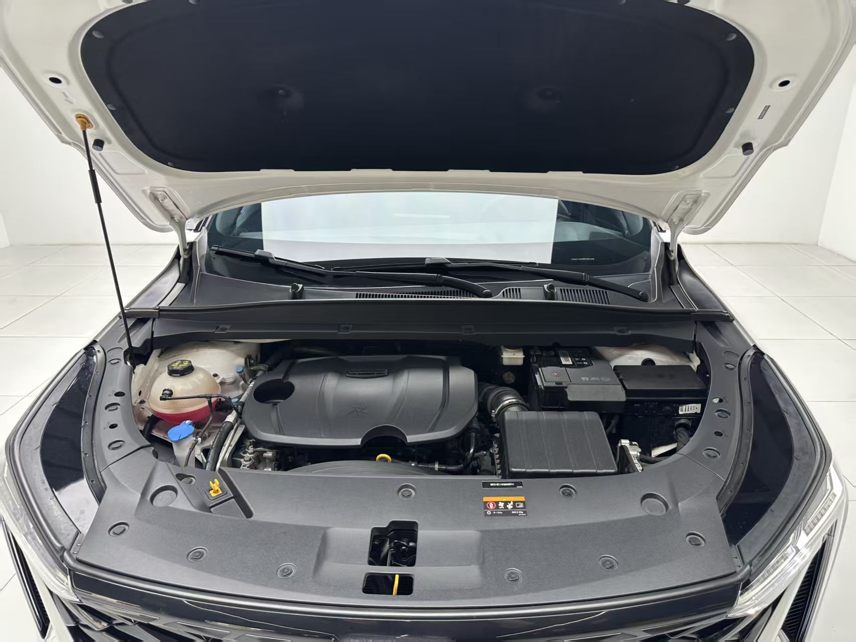 GEELY Coolray 2024 car image #21
