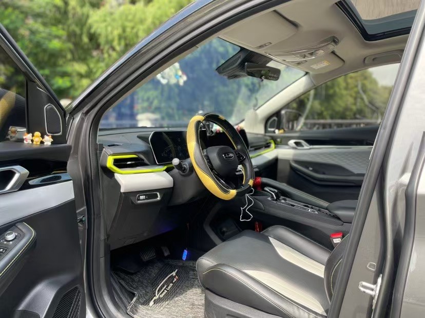 GEELY Coolray 2023 car image #6