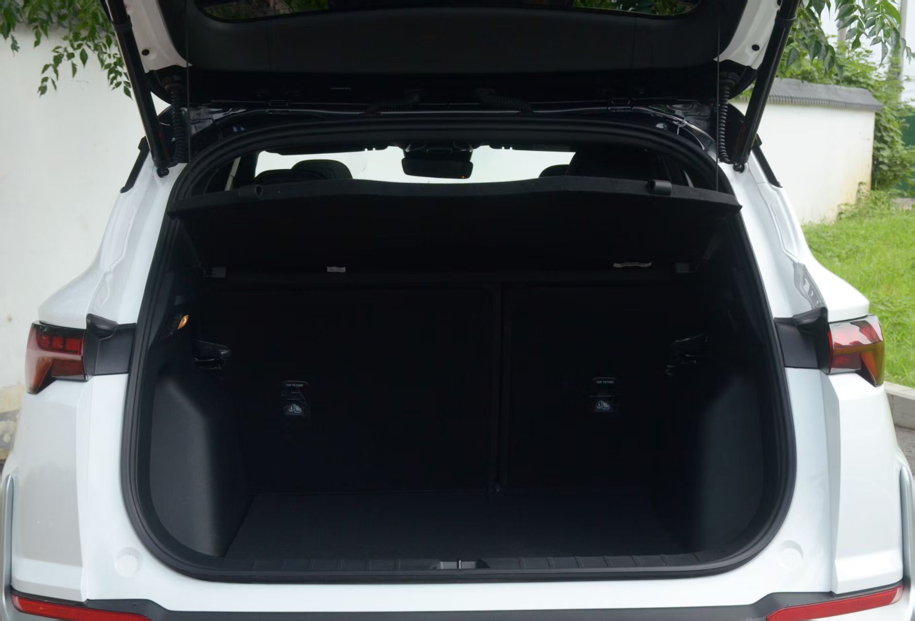 GEELY Coolray 2025 car image #3