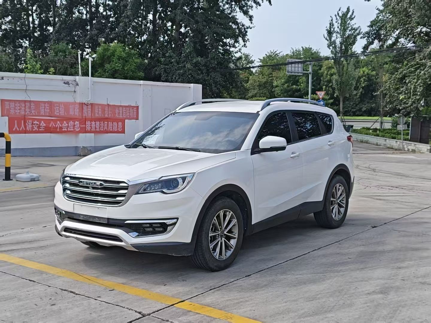 Jetour X70 2019 Jetour X70 2019 immagine di auto