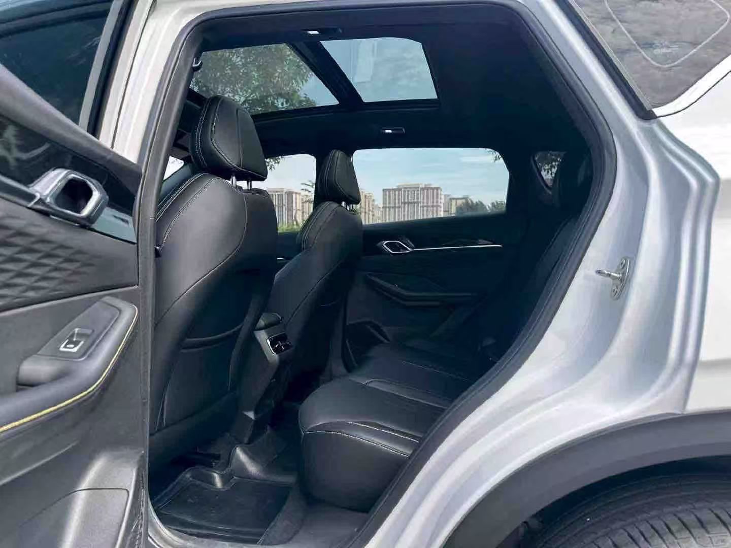 GEELY Coolray 2025 #7 GEELY Coolray 2025 car image #7