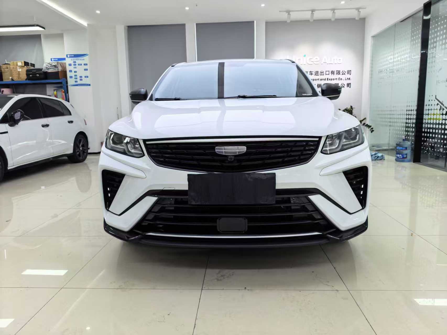 GEELY Coolray 2025 #2 GEELY Coolray 2025 immagine di auto #2