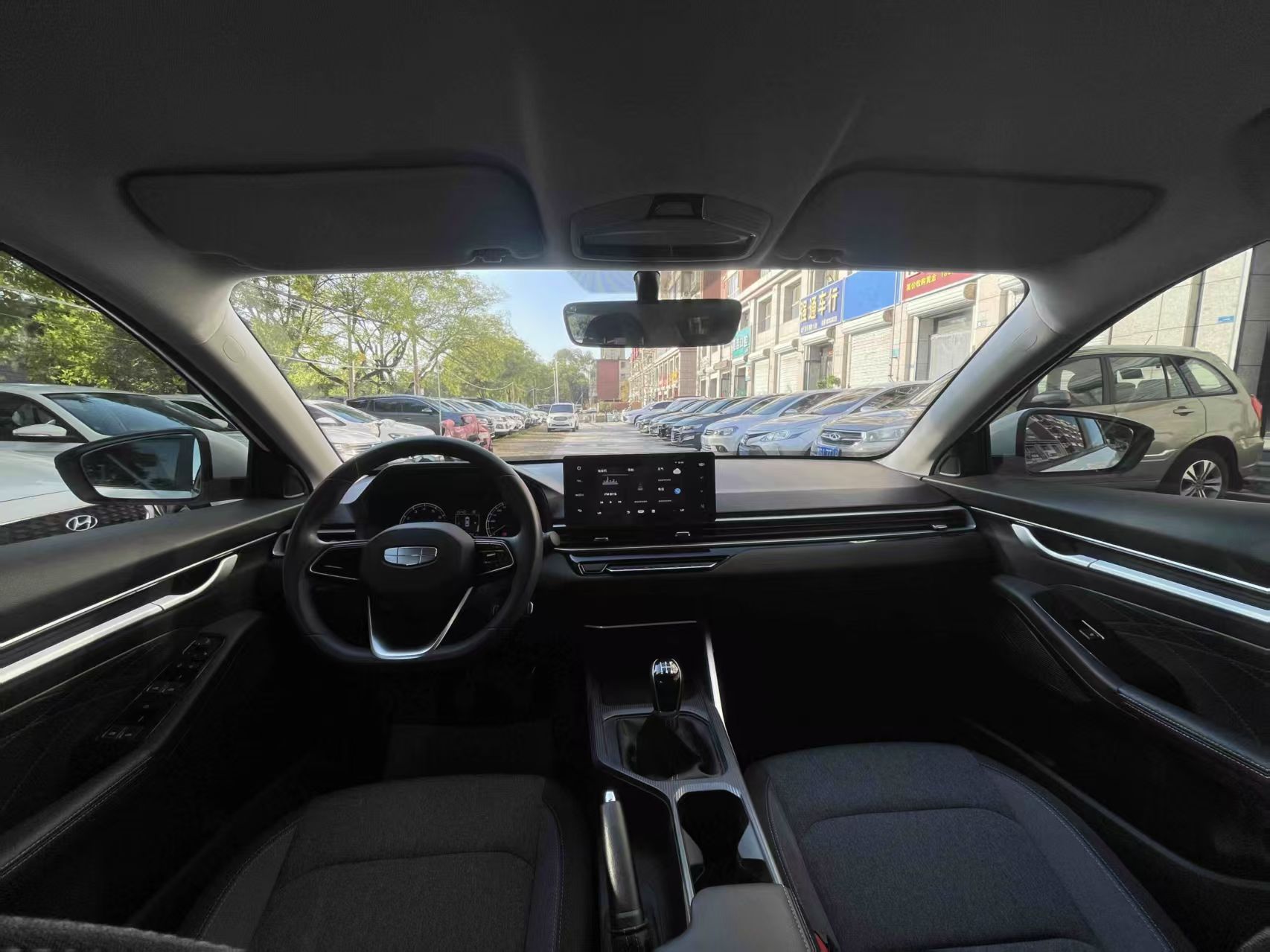 GEELY Emgrand 2024 #4 GEELY Emgrand 2024 car image #4