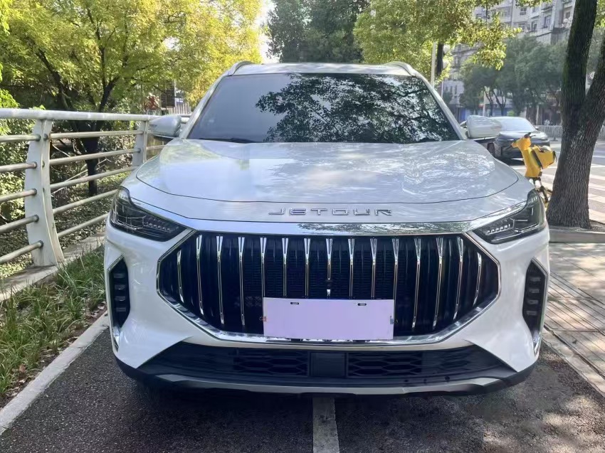 Jetour X70 PLUS 2024 immagine di auto #8